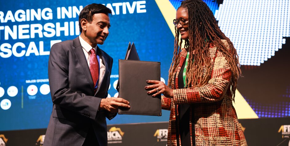 Africa50 signs agreement to manage International Solar Alliance’s Africa Solar Facility