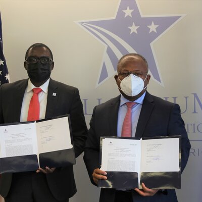 La MCC et Africa50 signent un protocole d'accord visant à faire avancer une nouvelle plateforme internationale pour les infrastructures