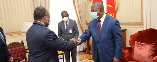 Angola’s President João Lorenço discusses priority infrastructure projects with Alain Ebobissé