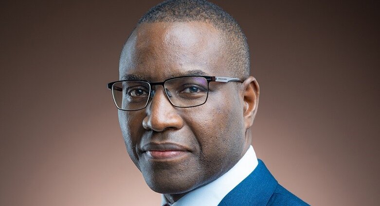 Le président du Groupe de la Banque africaine de développement nomme l’ancien ministre sénégalais Amadou Hott envoyé spécial pour l’Alliance pour l’infrastructure verte en Afrique