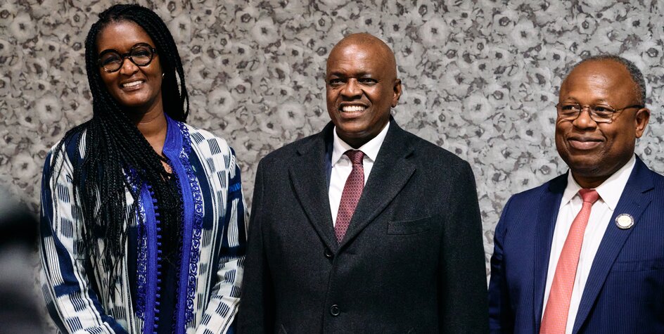 Botswana's President Dr. Mokgweetsi Masisi discusses priority infrastructure projects with Africa50