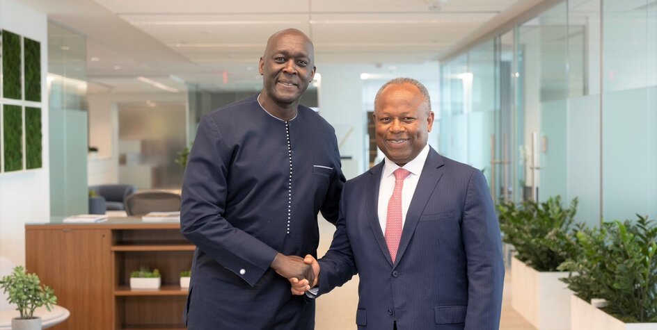 IFC Managing Director Makhtar Diop and Alain Ebobissé discuss ways to accelerate delivery of bankable projects in Africa