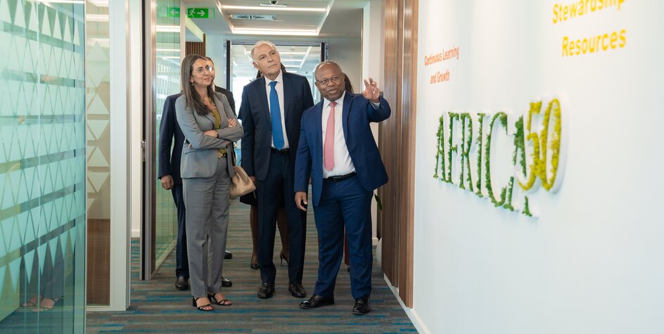 Moroccan Minister of Economy and Finance, Hon. Nadia Fettah visits Africa50 Headquarters