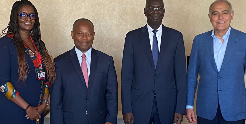 Le ministre mauritanien des Affaires économiques rencontre une délégation d’Africa50 en marge des Assemblées annuelles de la BAD